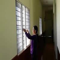 Đừng đóng kín cửa khi đã có cửa lưới ngăn côn trùng Hoàng Minh