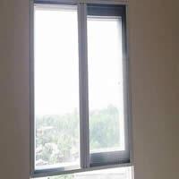 Ngôi nhà của bạn đã được lắp cửa lưới chống muỗi chưa?